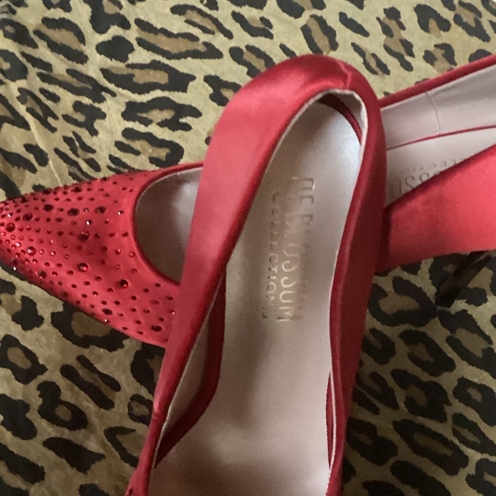 Red Heels with Rhinestone Detail - Picture 5 of 9